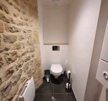 Charleville-Mezieres Apartment | Romantique room