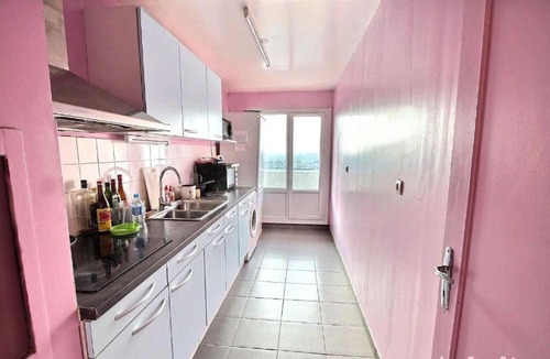 Villeneuve-la-Garenne House | Room confortable next to the Olympic venues