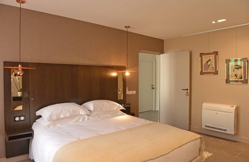 Les Mesneux House | Room SONATE DRC