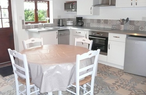 Nouvion Cottage | ROSE COTTAGE IN BAY OF SOMME