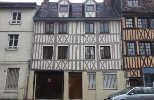 Quartier Saint-Marc - Croix de Pierre - Saint-Nicaise Apartment | ROUEN Studio etg1 cosy Sweet Home wifi