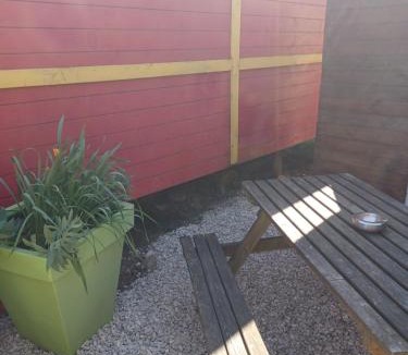 Winnezeele Apartment | Roulotte de Camille, avec bain à remous