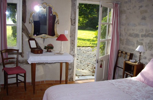 Vitry-aux-Loges House | Route de la Malloie Vitry to Loges