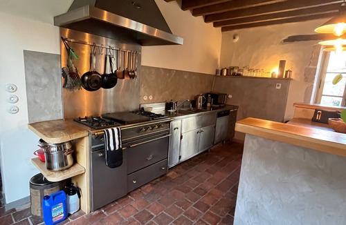 Noyers-sur-Serein House | Rustic house in beautiful Burgundy