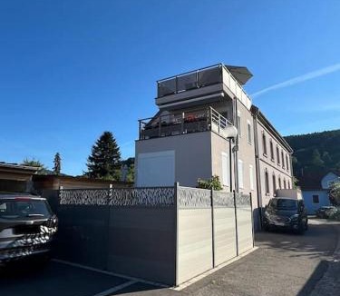 Buhl Apartment | Sauna et SPA en rez-de-jardin au pied de la montagne