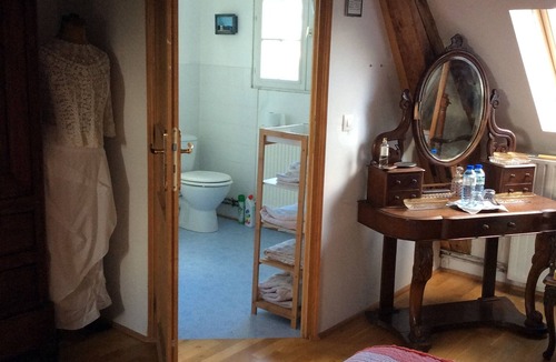 Angerville-la-Martel Bed & Breakfast | Sea and countryside, at Michel and Nicole's place