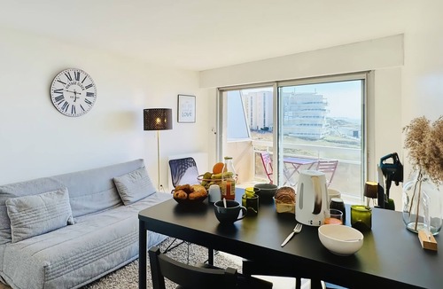 Merlimont-Plage Apartment | Sea view apartment at the foot of Merlimont beach