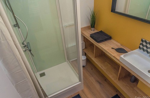 La Gorgue Apartment | Self-contained apartment on the ground floor.
