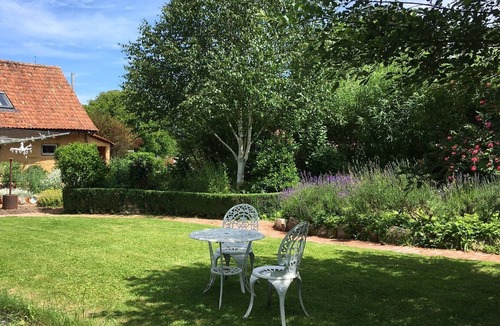 Saint-Georges Cottage | Self-contained cottage (restored from an old stable) - in rural village