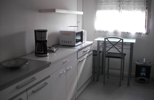 Faubourg-Raines Apartment | SHORT-TERM RENTAL IN A STANDING RESIDENCE: 2-room apartment 58 m2
