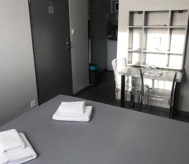 Centre Ancien Apartment | Smart Appart Caen République