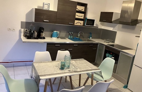 Chelles Apartment | Snow Queen 3 Bedrooms, Between Paris and Disneyland Paris !
