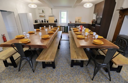 Lenax Villa | So Villa Chez Pommet (03) - Heated swimming pool - Basketball - Sauna 2h Lyon - 30p.