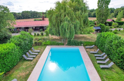 Sainte-Genevieve-des-Bois Villa | So Villa les Cabanes (45) - Heated swimming pool - City Stadium - 1h30 Paris - 62p