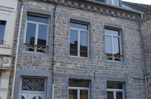 Givet Apartment | Sous les étoiles