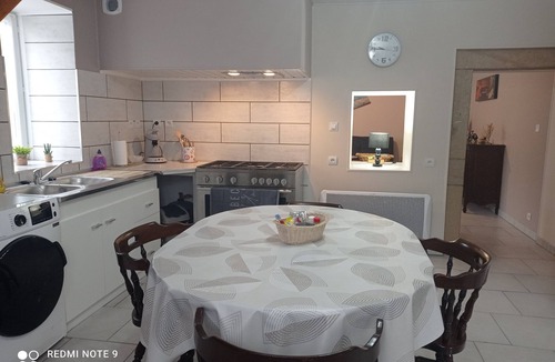 Fougerolles-Saint-Valbert Apartment | Spacious apartment in the heart of nature