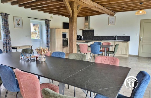 Bannes Cottage | Spacious 12 pers. cottage with games and modern comfort