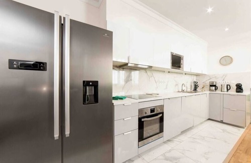Bercy Apartment | Spacious 170m² Apartment with AC - Paris Bercy