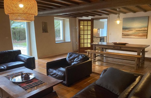 Asnieres-en-Bessin House | Spacious holiday home near Omaha Beach