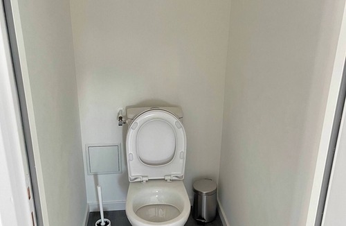 Anzin House | Spacious House 12 Pers And 4 Bathrooms, All-comfort