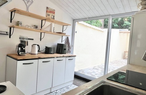 Lomme House | Spacious house in Lambersart with 2 comfortable bedrooms! 10 minutes from Lille