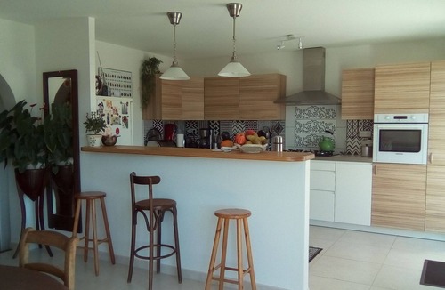 Valflaunes House | Spacious house with pool in Valflaunès 34270