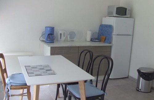 Beauquesne Apartment | Spacious, quiet apartment on 1st floor with parking space