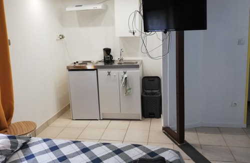 Neuvy-sur-Loire House | Studio 25m ² at the edge of the Loire 3 minutes from the Belleville power station