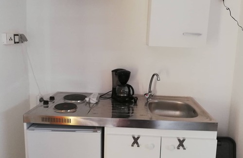 Neuvy-sur-Loire House | Studio 25m ² at the edge of the Loire 3 minutes from the Belleville power station