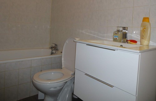 Poteries Apartment | STUDIO 3 pers calm near ZENITH, private parking