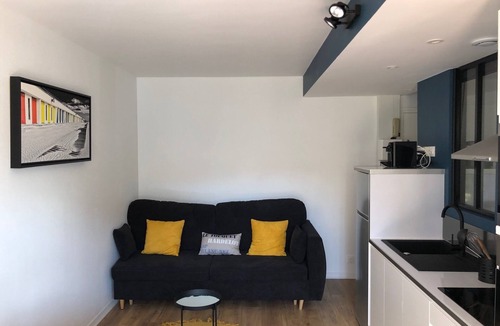 Le Touquet-Paris-Plage Apartment | Studio 5 people near market/sea + terrace + parking + wifi