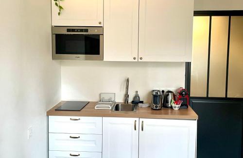 Marly-le-Roi Apartment | Studio au vieux Marly-le-Roi - Bien equipé - Matelas de qualité - 7min du Train vers Paris
