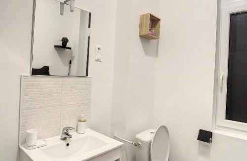 Saint-Quentin Apartment | studio centre ville gare cosy 2 pers wifi
