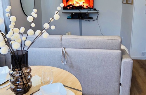 Massy Apartment | Studio Chic Tout Équipé Avec Fibre Haut Débit Idéal Pour Couple, Télétravail