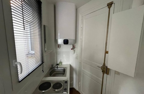 Quartier de la Plaine-de-Monceaux Apartment | Studio Cosy 17e Arc de Triomphe et Champs Élysées