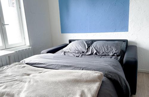 Valenciennes Apartment | Studio cosy