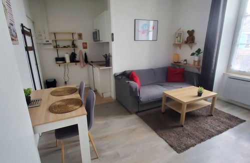 Nogent-le-Rotrou Apartment | Studio Cosy - Nogent Le Rotrou - Proche Gare