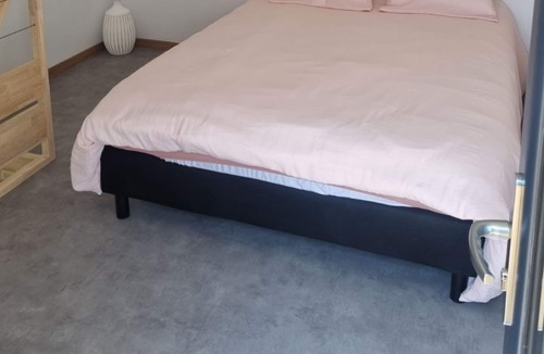 Gouy Apartment | Studio de Jardin Chic et Cosy, Idéal Pour L'armada