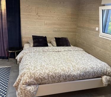 Les Attaques Apartment | Studio Gisèle