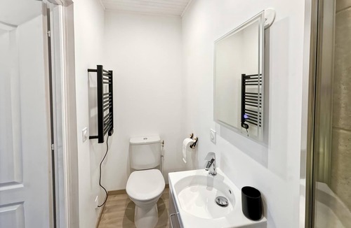 Mesnil-Val-Plage Apartment | Studio Horizon Bleu (5-minute walk from the sea)