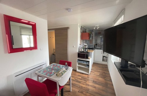 Petit-Fort-Philippe Apartment | Studio Indépendant Bien Équipé, Proche Centre et à 200 Mètres de la Plage