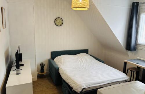 Beauvais Apartment | Studio meublé en centre ville proche gare SNCF