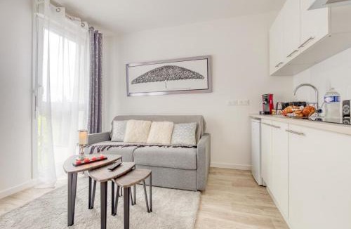 Villeneuve-la-Garenne Apartment | Studio moderne - Shopping Qwartz Parking et Stade de France