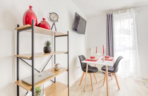 Villeneuve-la-Garenne Apartment | Studio moderne - Shopping Qwartz Parking et Stade de France