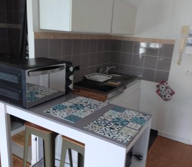 Sevres Apartment | Studio Pont de Sèvres bien situé
