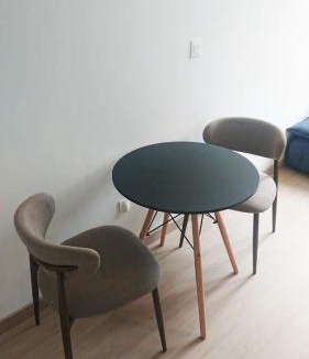 Dernier Sou Apartment | Studio rénové avec jacuzzi & jardin, 5 min du centre historique