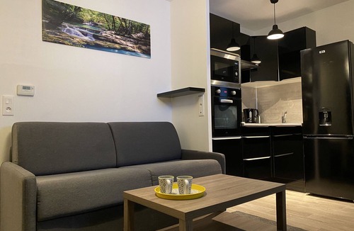 Carrieres-sous-Poissy Apartment | Studio Senette