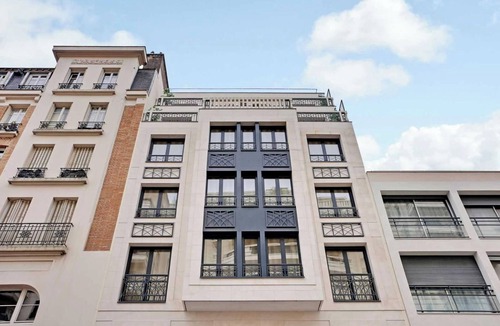 Levallois-Perret Apartment | Studio Sleek & Refined - Levallois-Perret