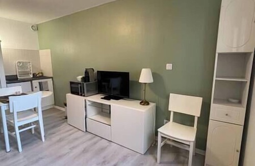 Arras Apartment | Studio with parking space