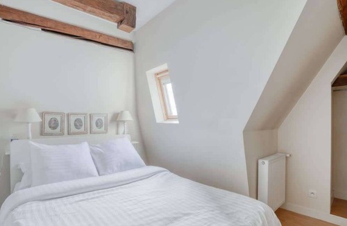 Monchy-Humieres Apartment | Sublime appart Château duplex Golf 4pers parking